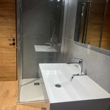 Garden Park Le Albere Trilocale Con Balcone Trento