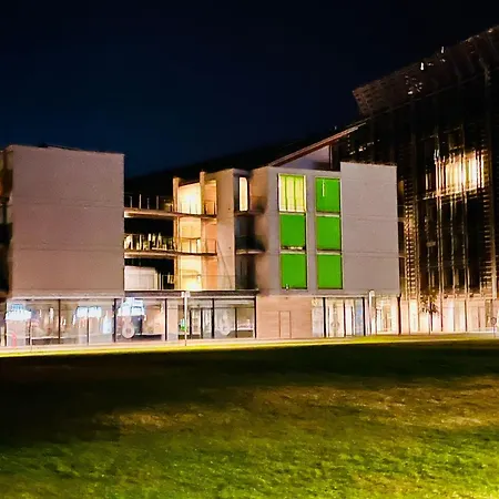 Garden Park Le Albere Quadrilocale Con Balcone *