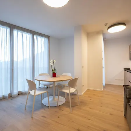 Апартаменты Garden Park Le Albere Quadrilocale Con Balcone